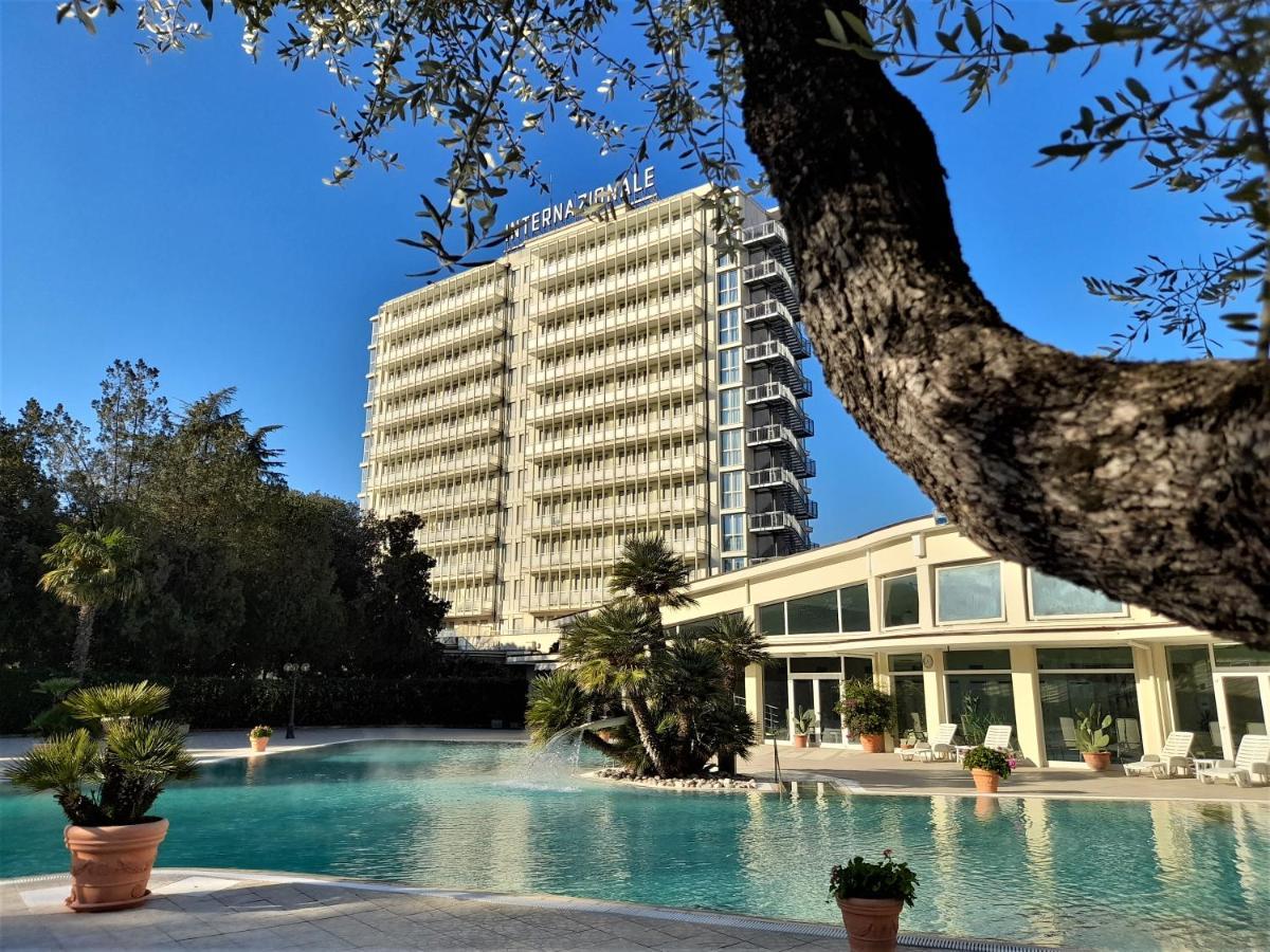 Hotel Internazionale Terme Abano Terme Bagian luar foto