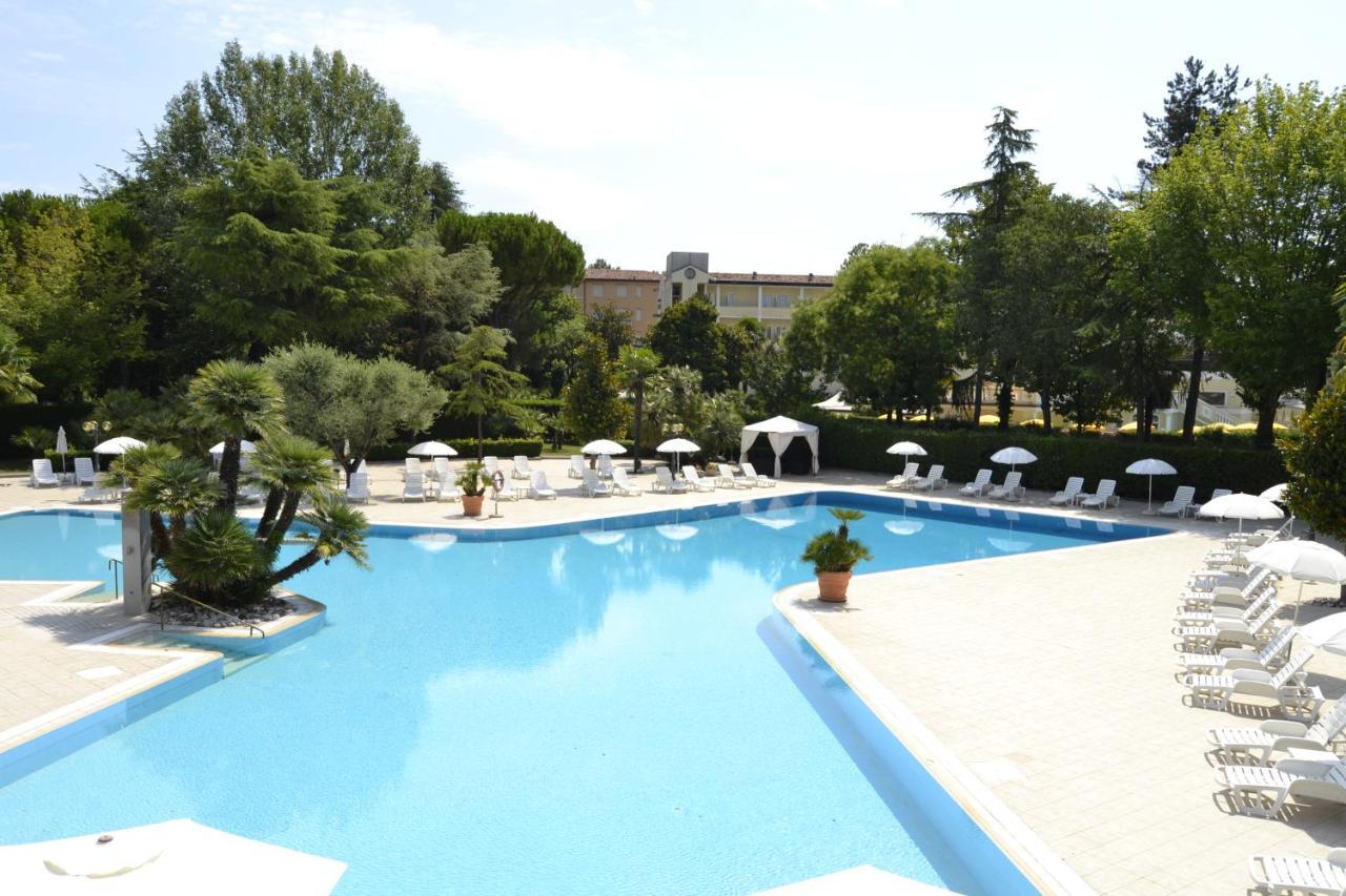Hotel Internazionale Terme Abano Terme Bagian luar foto