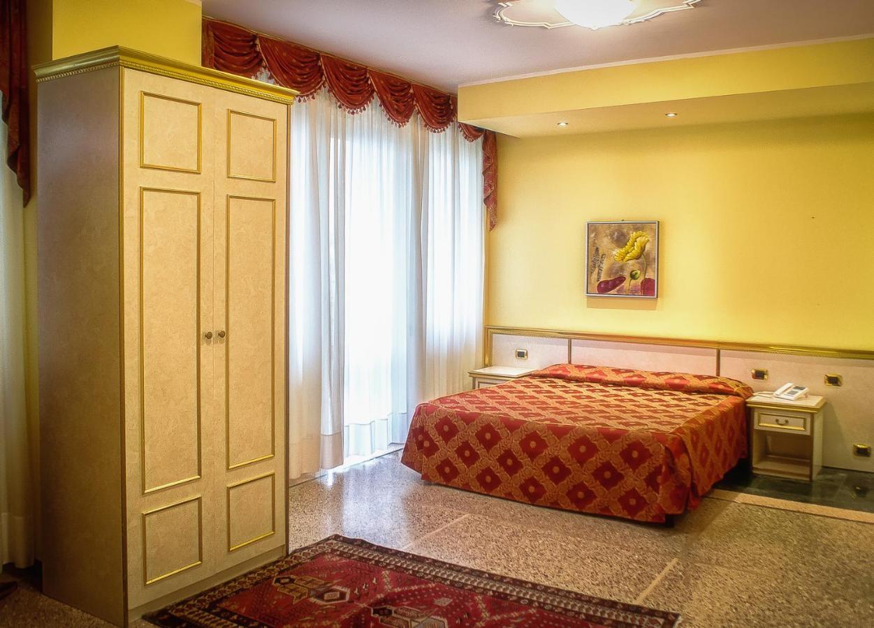 Hotel Internazionale Terme Abano Terme Bagian luar foto