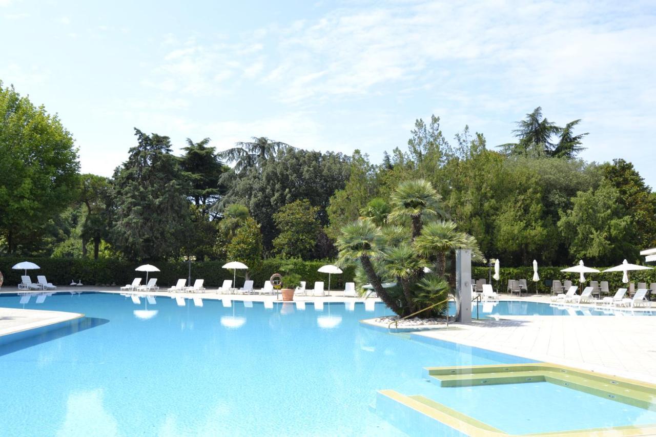 Hotel Internazionale Terme Abano Terme Bagian luar foto
