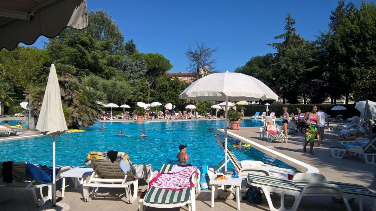 Hotel Internazionale Terme Abano Terme Bagian luar foto