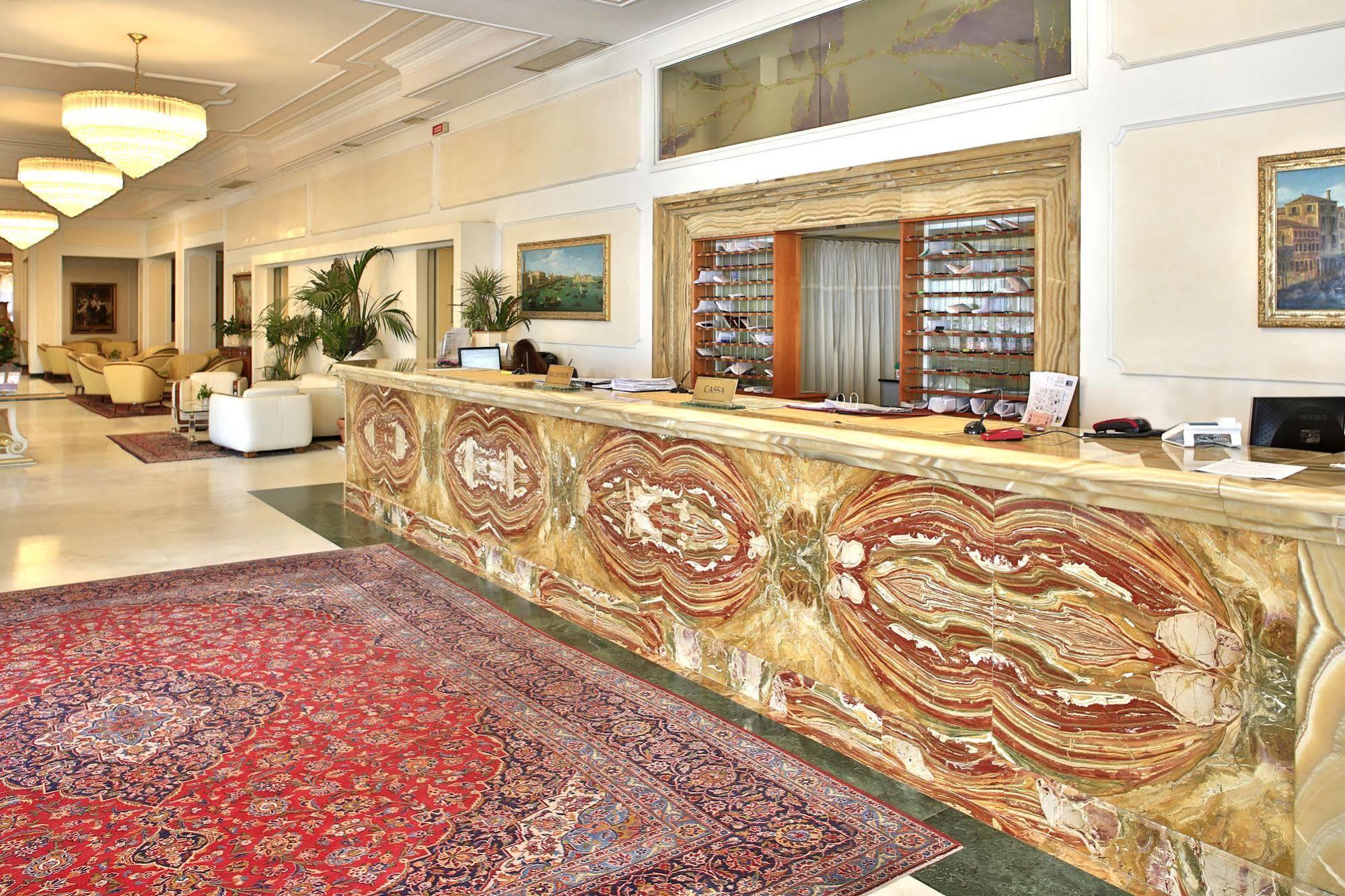 Hotel Internazionale Terme Abano Terme Bagian luar foto